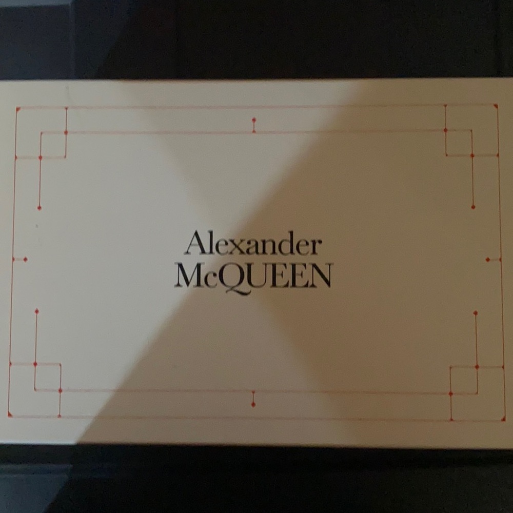 Alexander mcqueen